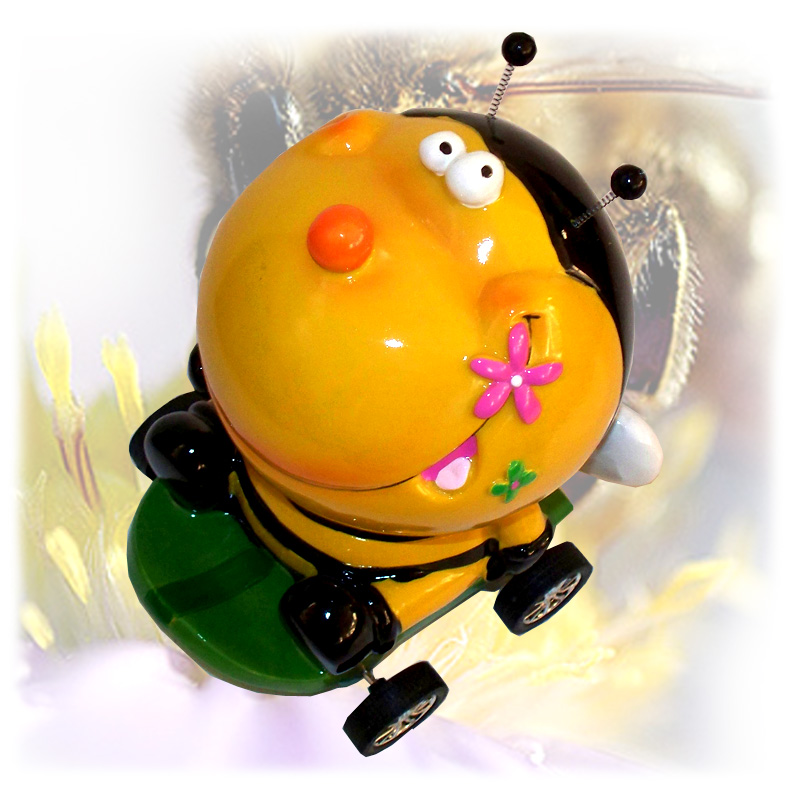 Pokladnička včelák Paul-2