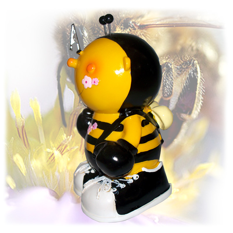 Pokladnička včelák Max-4