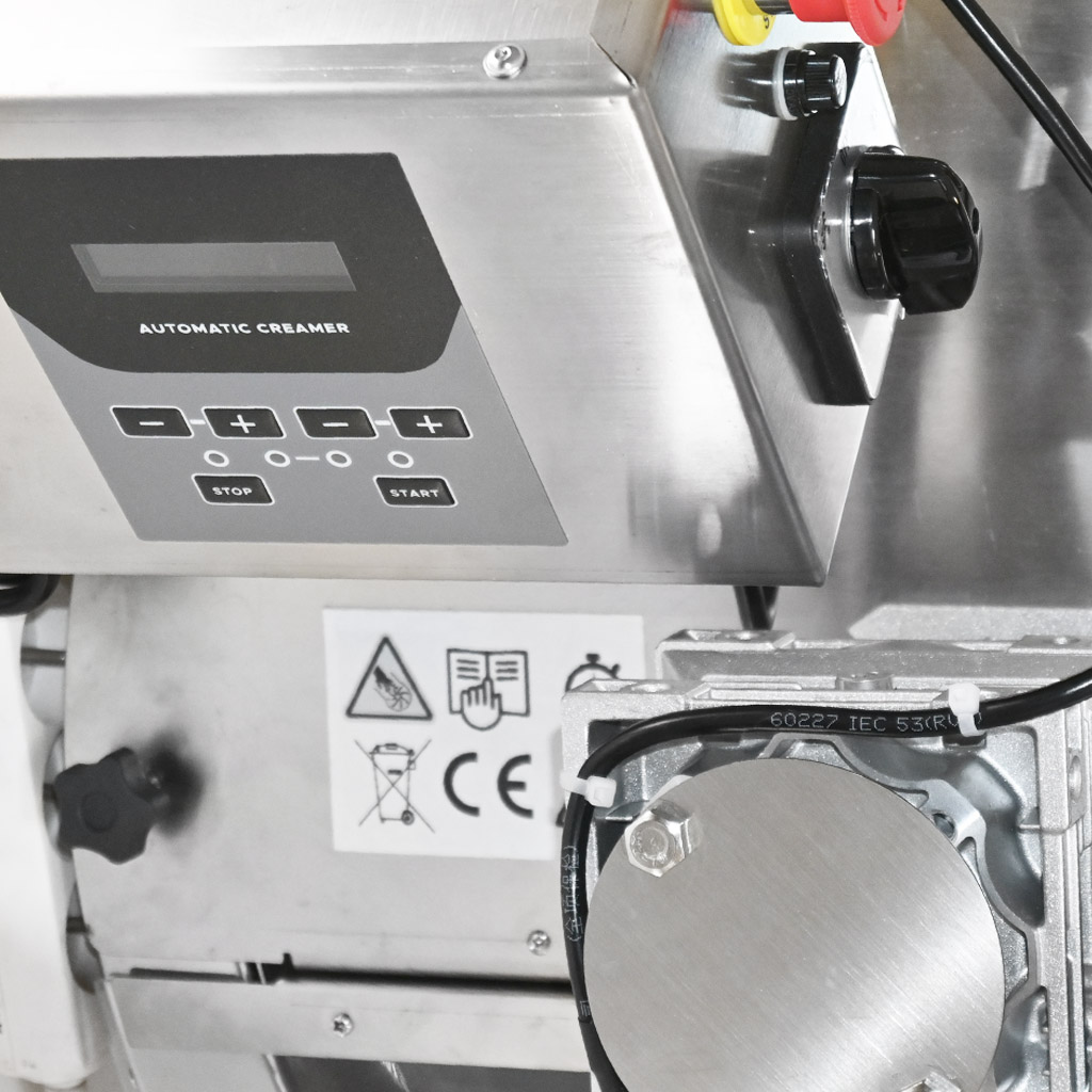 Zařízení k pastování s ohřevem Mellarius MaxiLine 230 V obj. 250 kg - automat, pastování medu, zpracování medu, včelařské vybavení