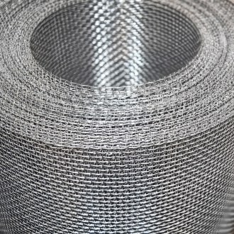 pozinkované pletivo oko 3,15 mm, detail oka, včelařské vybavení