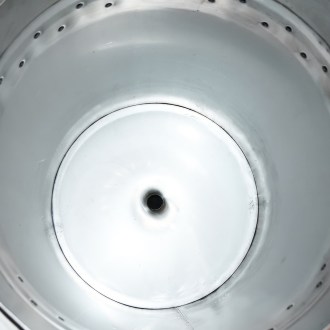 vařák na vosk s lisem 35l, detail